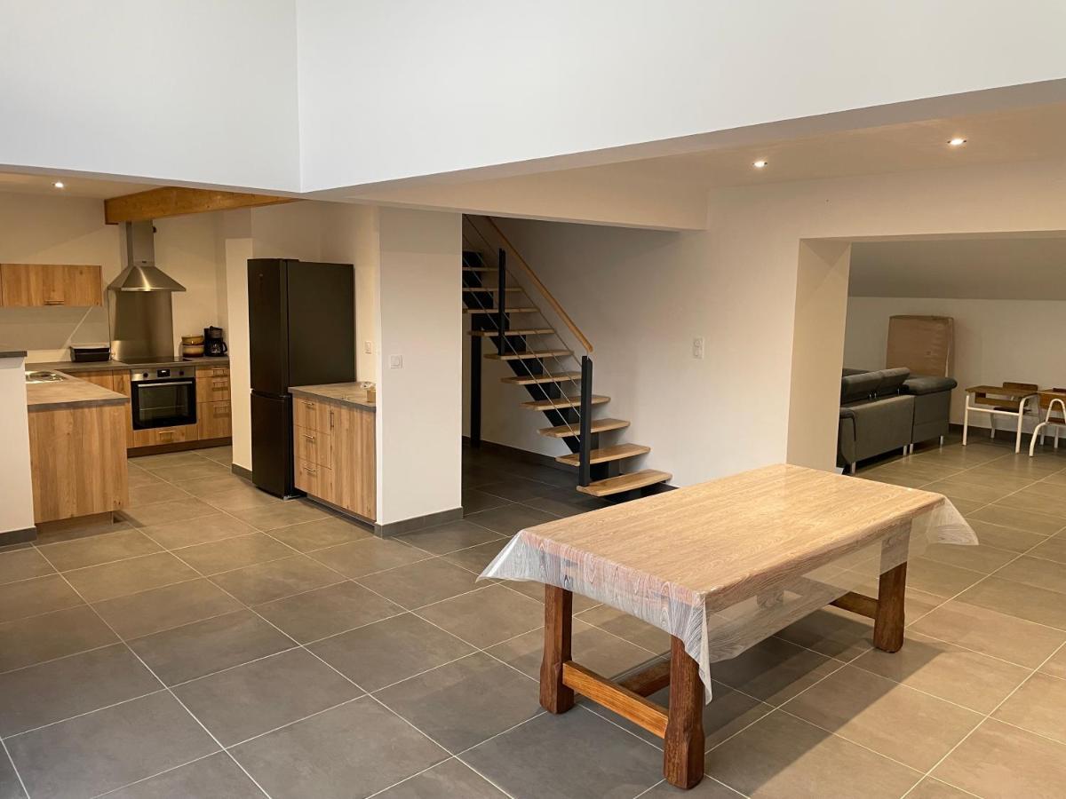 Magnifique Corps De Ferme Renove Avec Jacuzzi Villa Hillion Exterior photo
